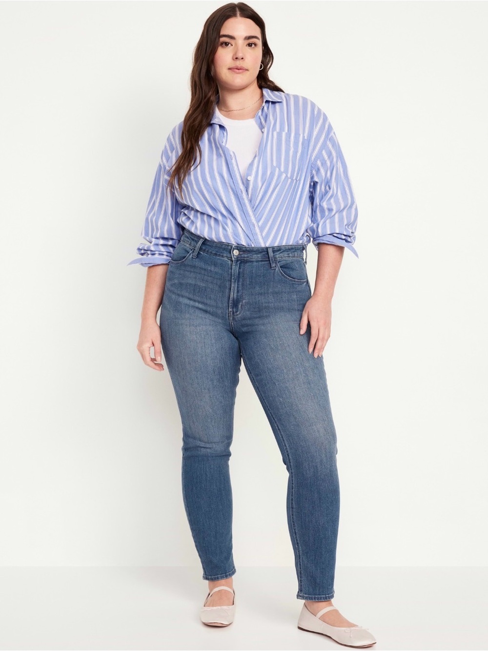 New Old Navy High-Rise Wow Straight Jeans in Medium Blue